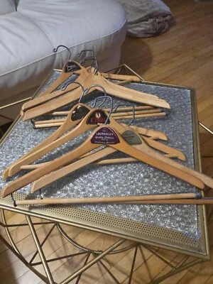 Lote de 8 cabides de terno vintage lojas de departamento de publicidade, 3 sem publicidade Wishbone - Imagem 1 de 4