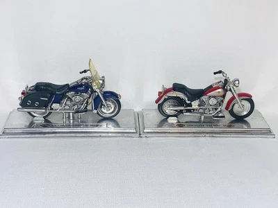 Lot of 2 Maisto Harley-Davidson Model Motorcycles FLSTF Fat Boy, FLHRC Road King - Image 1 of 4