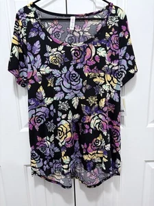 NWT LulaRoe Classic T Shirt Pastel Watercolor Roses Black XL X-Large - Picture 1 of 6