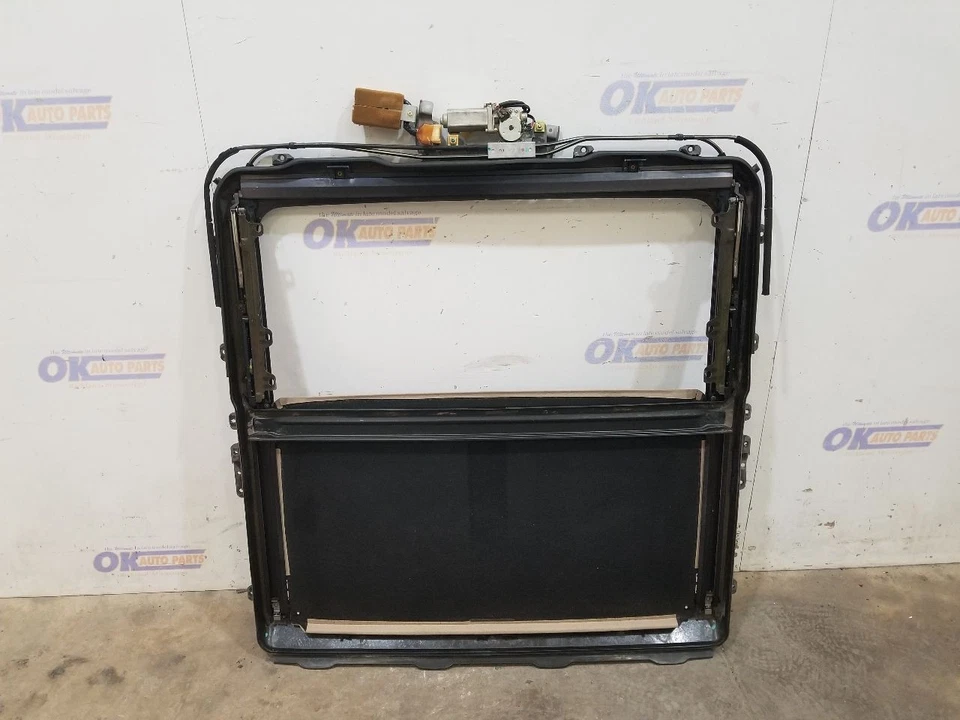 96 1996 TOYOTA LAND CRUISER SUNROOF TRACK AND FRAME TESTED GOOD Foto 1 de 4