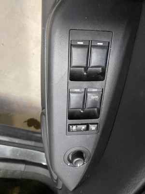 司机前门开关经典风格驱动器适合 11 - 17 COMPASS 1864847 — 第 1/4 张图片