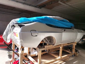 Holzgestell für Leerkarosse Auto - Bild 1 von 4