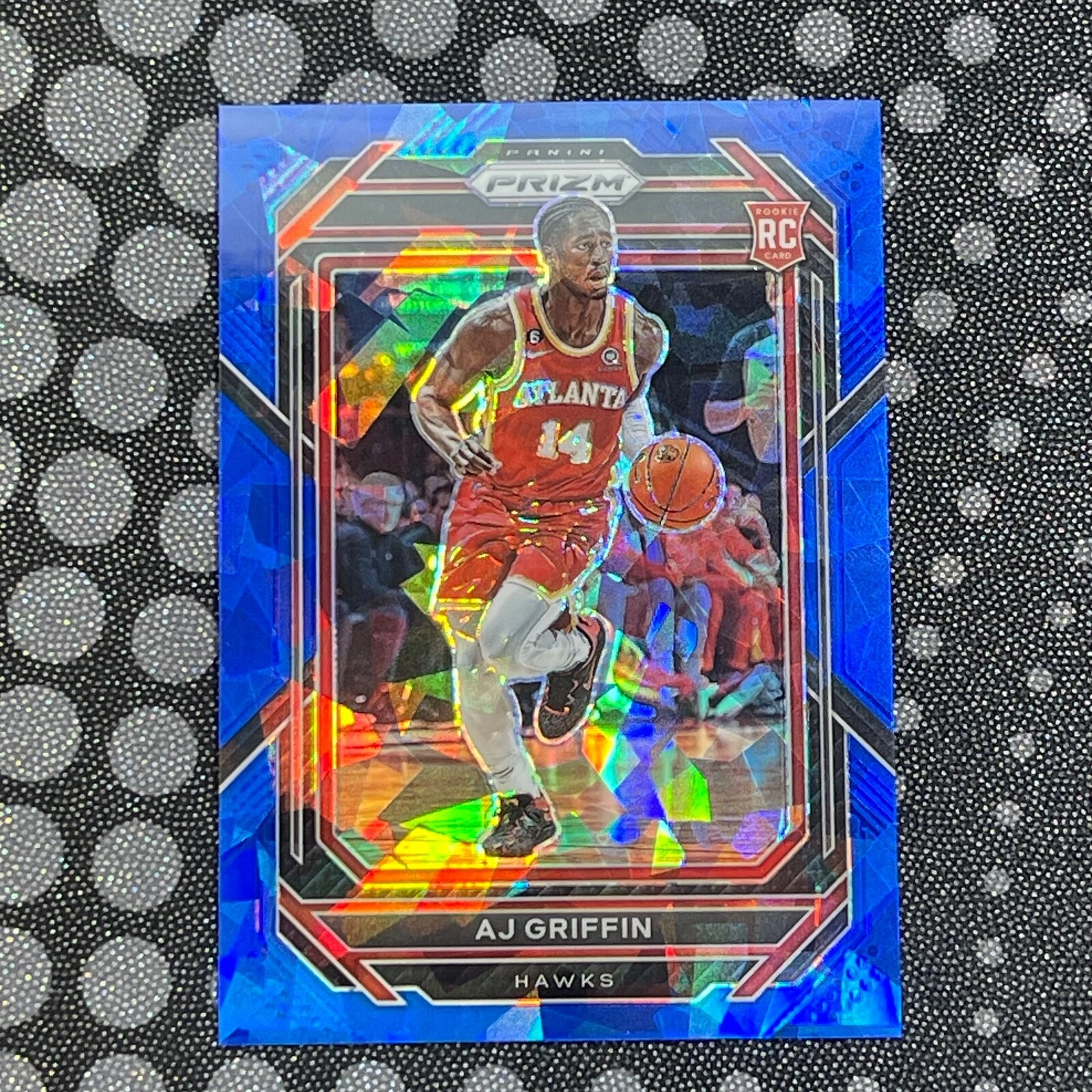 2022-23 Panini Prizm Aj Griffin Rookie RC Blue Cracked Ice Prizm /125 #248 Hawks