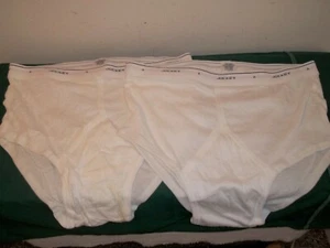 Vtg Unworn 2 Pairs JOCKEY CLASSIC WHITE BRIEFS UNDERWEAR Size 40 - Picture 1 of 4