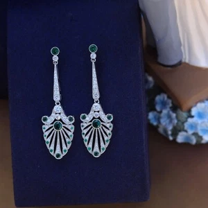 Orecchini CLIP Non Perforati Argento Pendenti CZ Ventaglio Verde SB1 - Picture 1 of 7