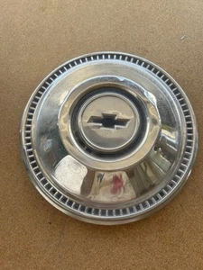 Original Dogdish Hubcap for Chevrolet Corvair Impala 1967 1968 - Picture 1 of 7