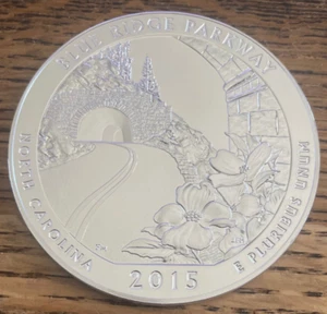 2015 Blue Ridge Parkway (NC) 5 oz Silver America Beautiful ATB BU Coin in cap - Picture 1 of 3