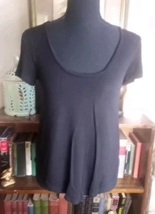 Ann Taylor Women's XS Black Short Sleeve Scoop Neck T-Shirt - Picture 1 of 7