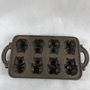 Vintage Cast Iron Teddy Bear Baking Molds Pan 1988 John Wright - Picture 1 of 9