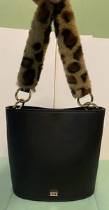 Collection xiix Handtasche Tasche Schwarz Kunst Leopardenfell Henkel Brandneu - Bild 1 von 5
