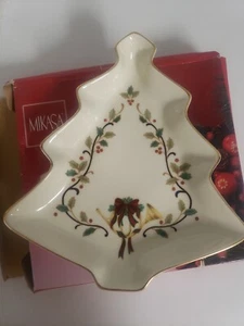 Mikasa Christmas Tree Candy/Trinket Dish. Beige. Holly trim. French horn. EUC.  - Picture 1 of 4