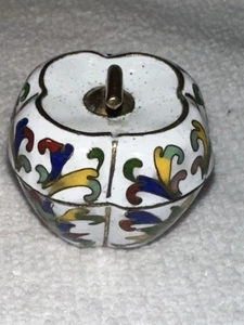 Vtg miniature cloissone hand-painted enamel & brass floral apple trinket box - Picture 1 of 11