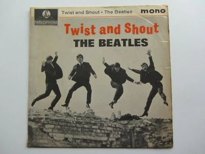 THE BEATLES ORIG 1963 U.K. EP    TWIST AND SHOUT   PARLOPHONE GEP 8882  - Image 1 of 4