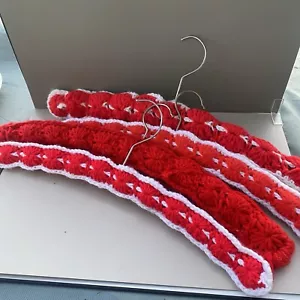 Vintage Red And White Crocheted Covered Wooden Hangers/Set Of 4 - Picture 1 of 8