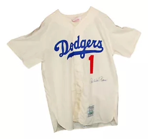 Pee Wee Reese Signed Authentic Mitchell & Ness Brooklyn Dodgers Jersey PSA/DNA - Picture 1 of 4