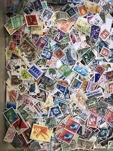 world mix stamp poundage kiloware lot 400-500 pcs 1 oz packet stamps off paper