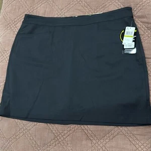 NWT black PGA skort 17” stretch woven size 14 - Picture 1 of 6