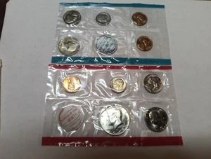 1968 & 1969 Denver Mint Set - Picture 1 of 24