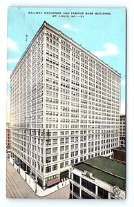 Postcard St. Louis Missouri Railway Exchange & Famous Barr Building 1945 - Picture 1 of 3