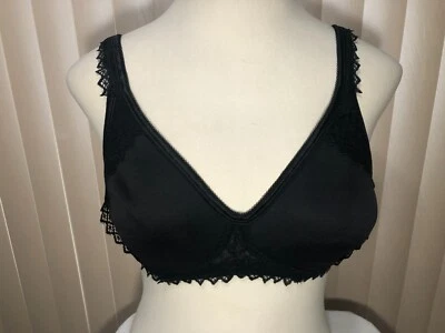 Comfort Choice T Shirt Bra 40B Wireless Convertible Black 27-0394-0 - Image 1 of 4