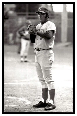 Johnny Bench Cincinnati Reds Vintage Baseball Postcard BL3-01 - Image 1 of 2