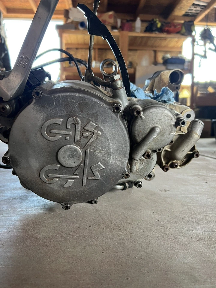  GasGas 400 fse motor cajas inferiores conjunto transmisión  Foto 1 de 3