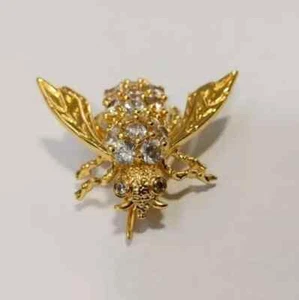 2.3Ct Round Cut Lab Created Diamond Honey Bee Brooch Pin 14k Yellow Gold Plated - Picture 1 of 5