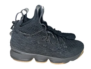 Nike LeBron 15 "Black Gum" US da uomo taglia 9,5 - Foto 1 di 14