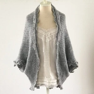 Suéter Anthropologie Moth S Gris Rocia Volantes Mezcla Lana Cárdigan Tejido Abierto - Imagen 1 de 2