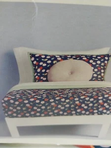 Room Essentials Reversible Microfiber Quilt Twin/Twin XL Blue/Cherries - Picture 1 of 6