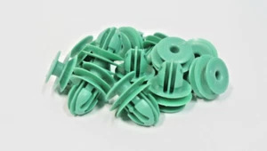 ¡12 CLIPS DE AJUSTE INTERIORES/CAPUCHA NUEVOS! PARA SUBARU FORESTER LEGACY WRX ASCENT BRZ ETC - Imagen 1 de 3