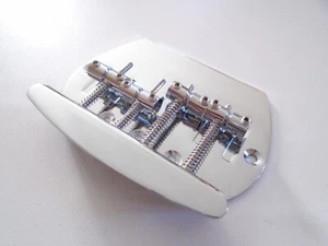 New Bridge Complete 4 Strings - Front Passage - Chrome - For Bass Guitar - Picture 1 of 8