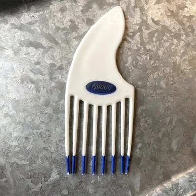 Vintage Goody Hair Pick Comb Lift Tease White - Image 1 of 4
