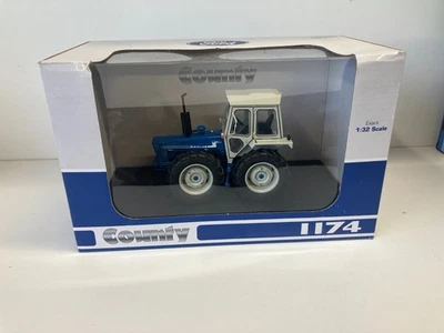 Universal hobbies 5271 Blue County 1174 model in 1/32 scale - Image 1 of 4
