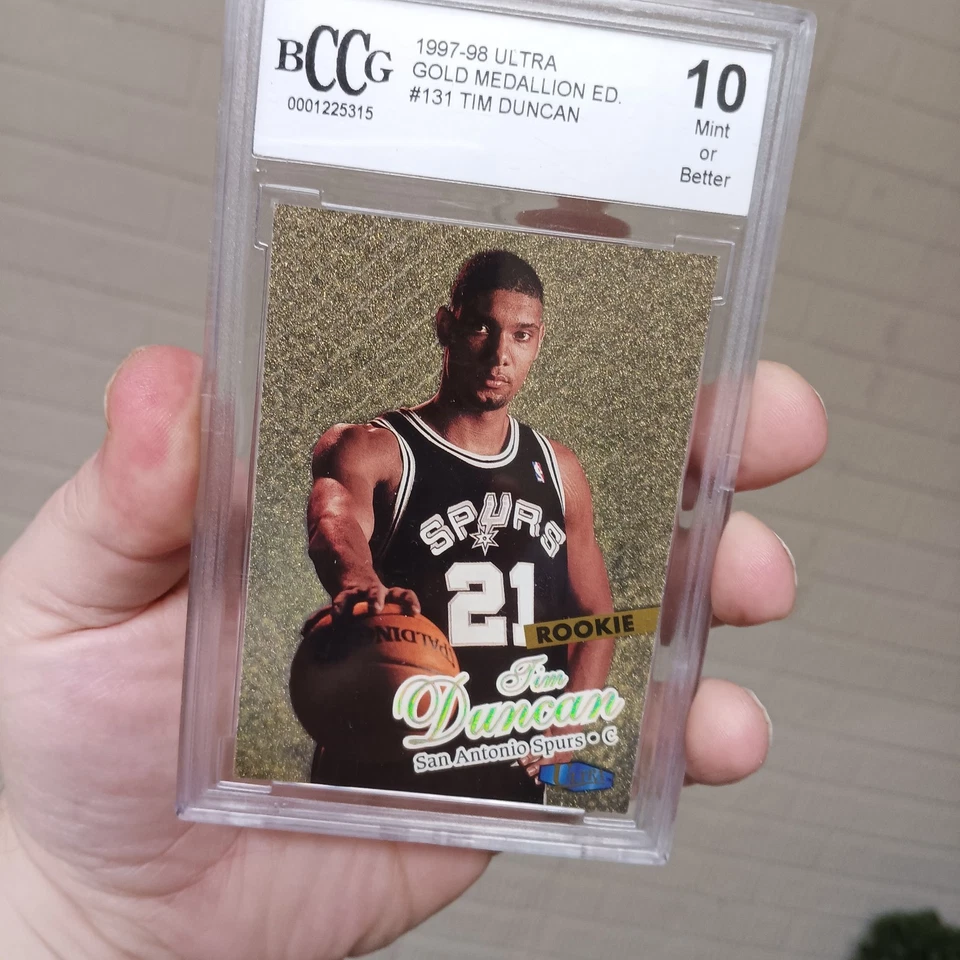 1997-98 Fleer Ultra Tim Duncan RC medalhão de ouro ED. #131 BCCG 10!! Muito BOM  - Imagem 1 de 4