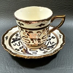 VTG Cumbow Abingdon Gold Plants Swirls & Bands Scallop Edge Tea Cup & 5” Saucer - Picture 1 of 12
