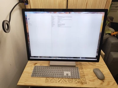 Microsoft Surface Studio 1. Gen i7-6820HQ 32GB 2TB SSD Windows 10 Pro *GEBRAUCHT* - Bild 1 von 4