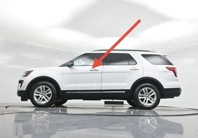 Manija de puerta exterior del lado del conductor delantero con marco OEM 2016-2019 FORD EXPLORER Foto 1 de 4