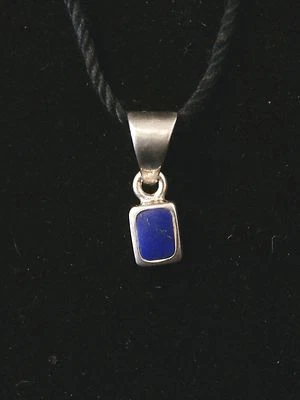 Pingente/charme vintage de prata esterlina lápis-lazúli delicado. Faça uma oferta! #2856 - Imagem 1 de 4