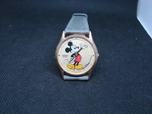 SEIKO MICKEY MOUSE WRISTWATCH 5P31-7009 NEW BAND ! - Picture 1 of 4