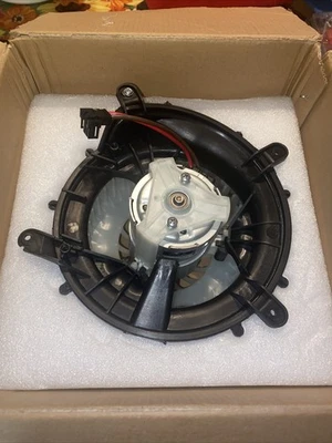 Heater Blower Motor w/ Fan Cage for 2000-2006 Mercedes Benz CL500 S430 S500 Z - Image 1 of 4