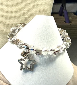 Fashion Bracelet Faceted Crystal Glass & Rhinestone Star Charm Cuff Lot 57A - Picture 1 of 3