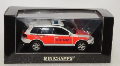 1/43 MINICHAMPS VW TOUAREG NOTARZT  AMBULANCE 2002  NEW - Image 1 of 4