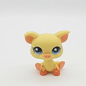 Hasbro Littlest Pet Shop # 266 Pig_Tan Yellow w Blue Eyes LPS_S ONE - Picture 1 of 4