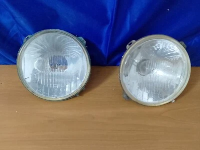 Conjunto de faróis Cibié 200 para R8, R10, R4, Dauphine novo em folha - Imagem 1 de 4