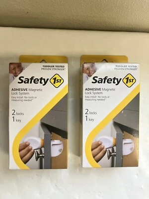 Safety 1st Childproof Adhesive Magnetic Lock System 4 Locks-  2- Keys  New - Image 1 of 3