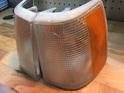 88 89 90 VOLVO 740 760 LÁMPARA MARCADORA LATERAL SIN FARO ANTINIEBLA AMBOS LADOS OEM Foto 1 de 4