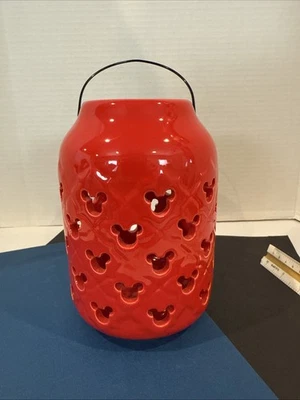 Linterna de luz de té de cerámica para jardín Disney Mickey Mouse 7" acabado esmalte rojo Foto 1 de 4