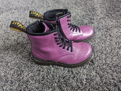 NUEVAS BOTAS NIÑA/NIÑO PEQUEÑO Doc Martens Dr. Martens 1460 - Rosa Brillo - Talla 10 Foto 1 de 4