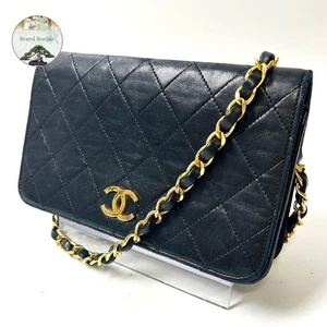CHANEL Black Lambskin Shoulder Bag 19cm 7.5in Push Lock Broken Vintage Look - Picture 1 of 12